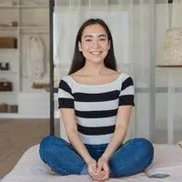 Bangkit./Copyright&nbsp;freepik.com/author/freepik