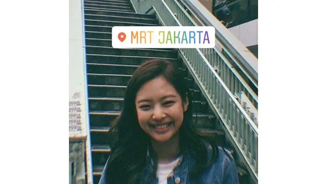 6 Foto Editan Bareng Jennie Blackpink Ini 'Halu' nya Maksimal