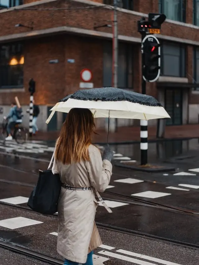 Arti Mimpi Kehujanan yang Membawa Pertanda Buruk