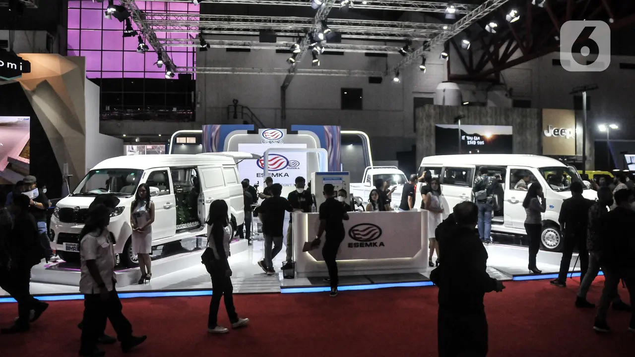 Perdana Melantai, Mobil Esemka Jadi Sorotan di IIMS 2023