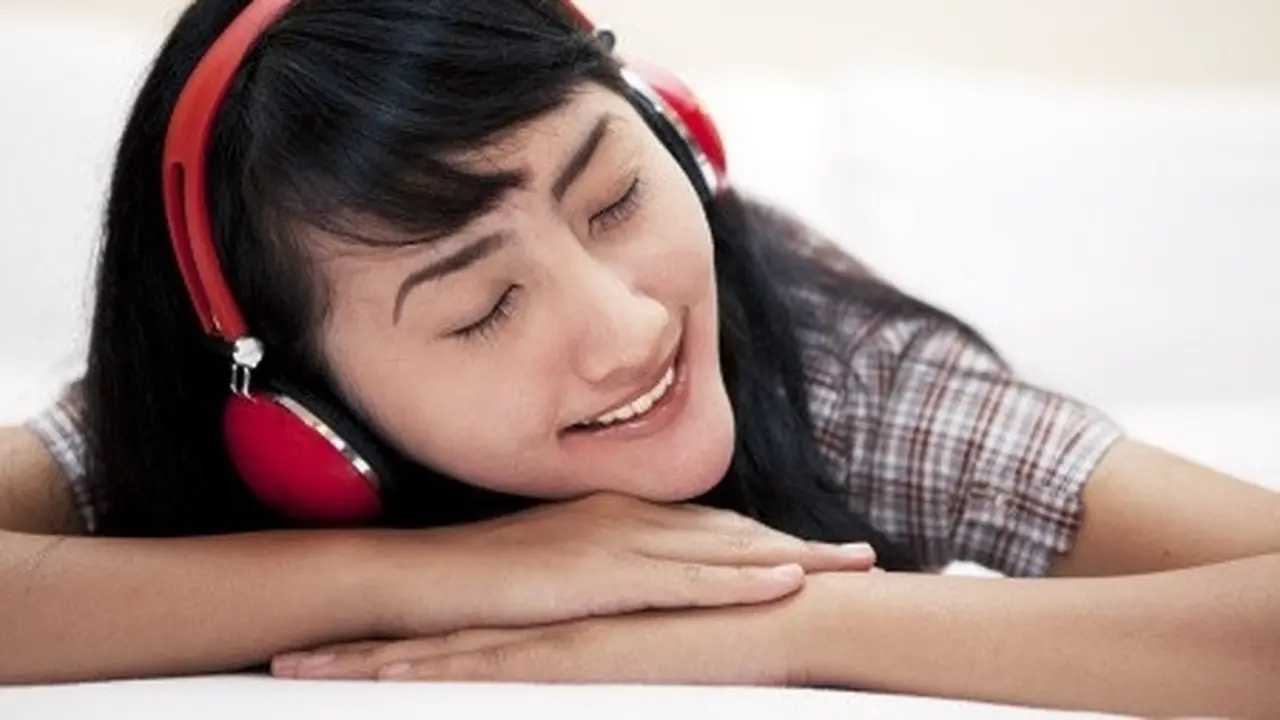 Headphone Berpotensi Merusak Pendengaran