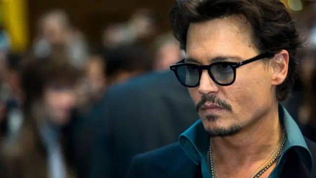 Johnny Depp Terlihat Seram dalam Into the Woods