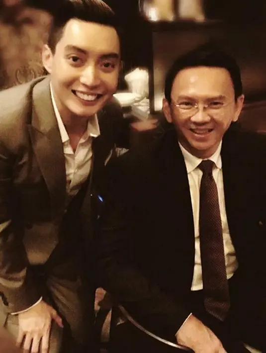 "Kuatkan dan teguhkanlah hatimu, janganlah takut dan jangan gemetar karena mereka, sebab TUHAN, Allahmu, Dialah yang berjalan menyertai engkau; Ia tidak akan membiarkan engkau dan tidak akan meninggalkan engkau." Tulis Edric Tjandra. (Instagram)