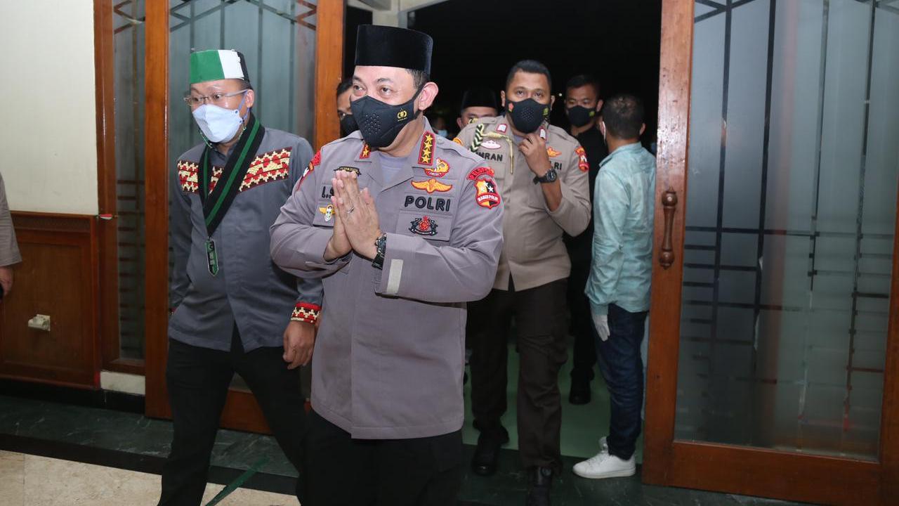 Kapolri Jenderal Pol Listyo Sigit Prabowo saat menghadiri puncak acara Dies Natalis HMI ke-74, Kamis 18 Februari 2021 malam