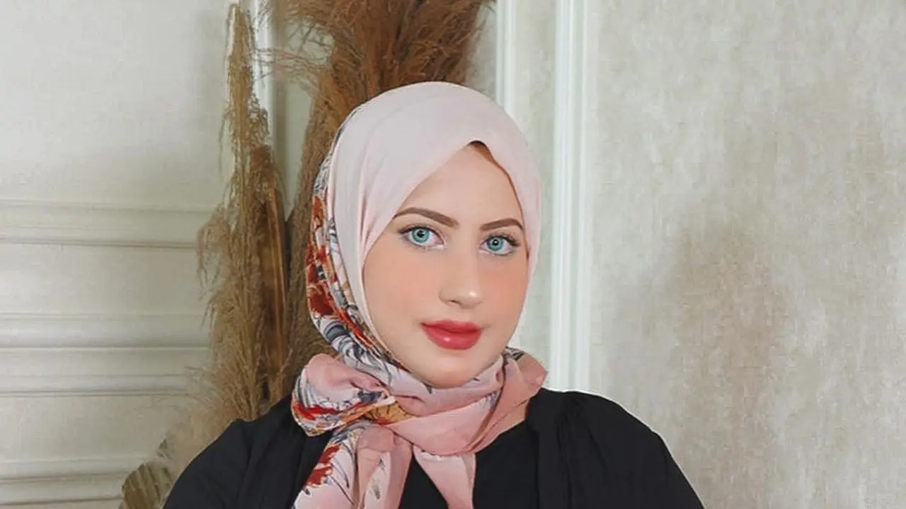 7 Potret Tasyi Athasyia Kembaran Tasya Farasya saat Pakai Hijab, Memesona