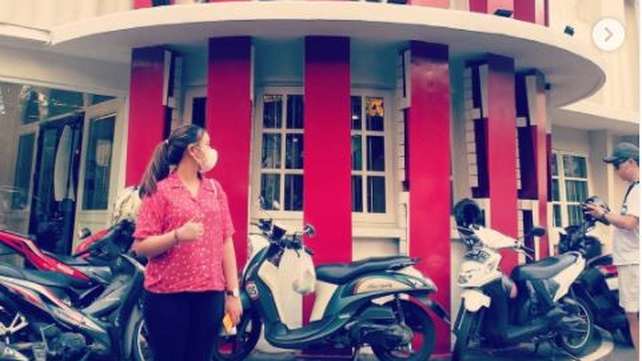 KFC Melawai Ajak Pengunjung Bernostalgia ke 1979, Rombak Dekorasi hingga Hadirkan Menu Jadul