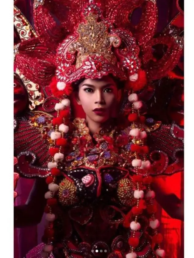 [Bintang] Ini Dinda Syarif, Transgender Indonesia yang Dapat Penghargaan di Kontes Kecantikan Dunia