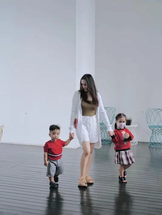 Momo Geisha (Instagram/therealmomogeisha)