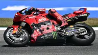 Tampak fairing motor Marc Marquez sampai ringsek