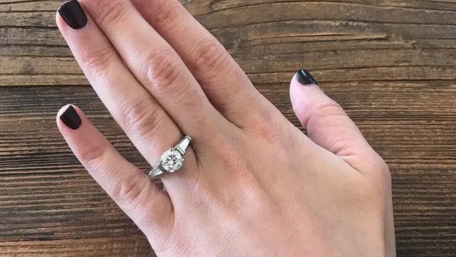 Cincin Tunangannya Hilang, Pria ini Jutsru Beruntung