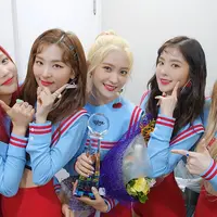 Red Velvet (Twitter/RVsmtown)