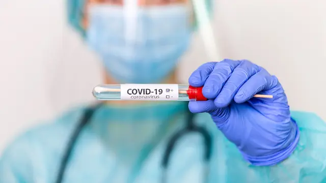 ilustrasi tes pcr/Photoroyalty/shutterstock