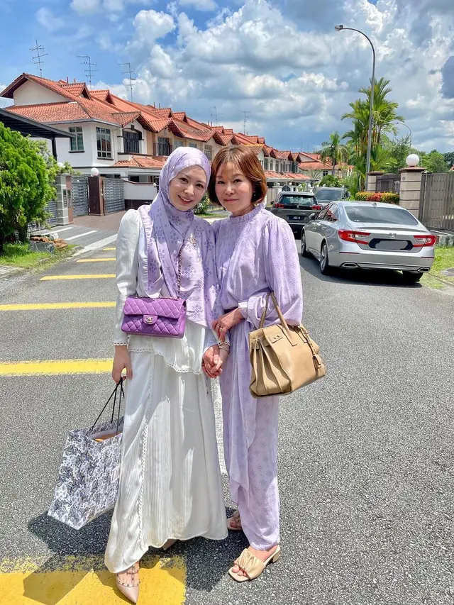 6 Gaya Berhijab Ayana Moon yang Kalem dan Estetis, Siap Jadi Inspirasi Pakaian Bulan Ramadan