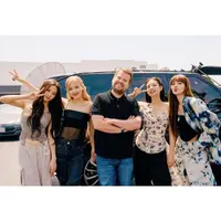 Aksesori Jennie BLACKPINK di Carpool Karaoke James Corden bikin warganet tercengang (instagram/latelateshow)