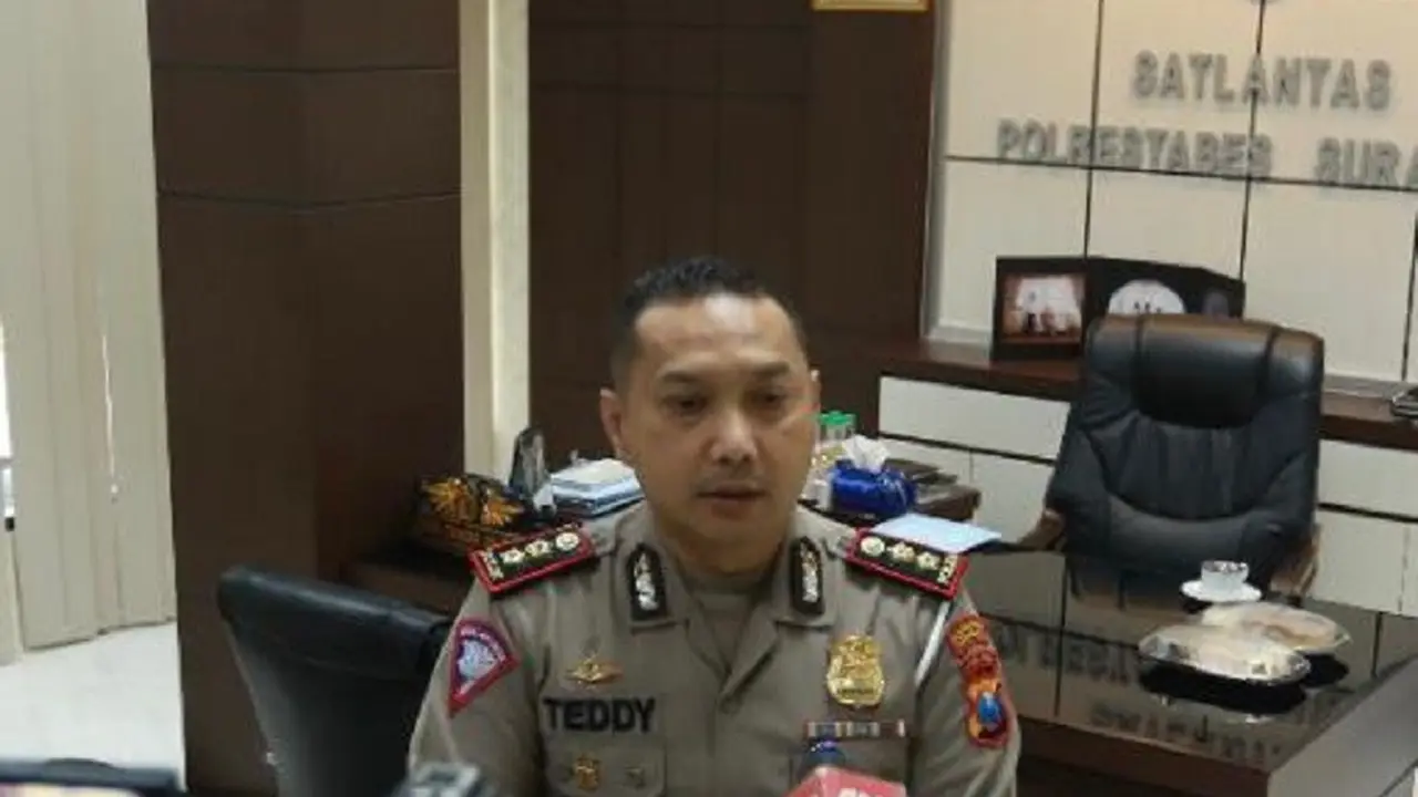Kasat Lantas Polrestabes Surabaya AKBP Teddy Chandra. (Dian Kurniawan/Liputan6.com)