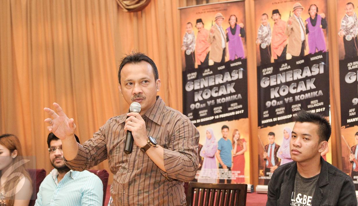 Adi Bing Slamet saat menghadiri peluncuran trailler film 'Generasi Kocak 90an vs Komika , Jakarta, Selasa (24/1). Rumah produksi K2K Picture menghadirkan film komedi yang menampilkan deretan pelawak senior dan komika. (Liputan6.com/Yoppy Renato)