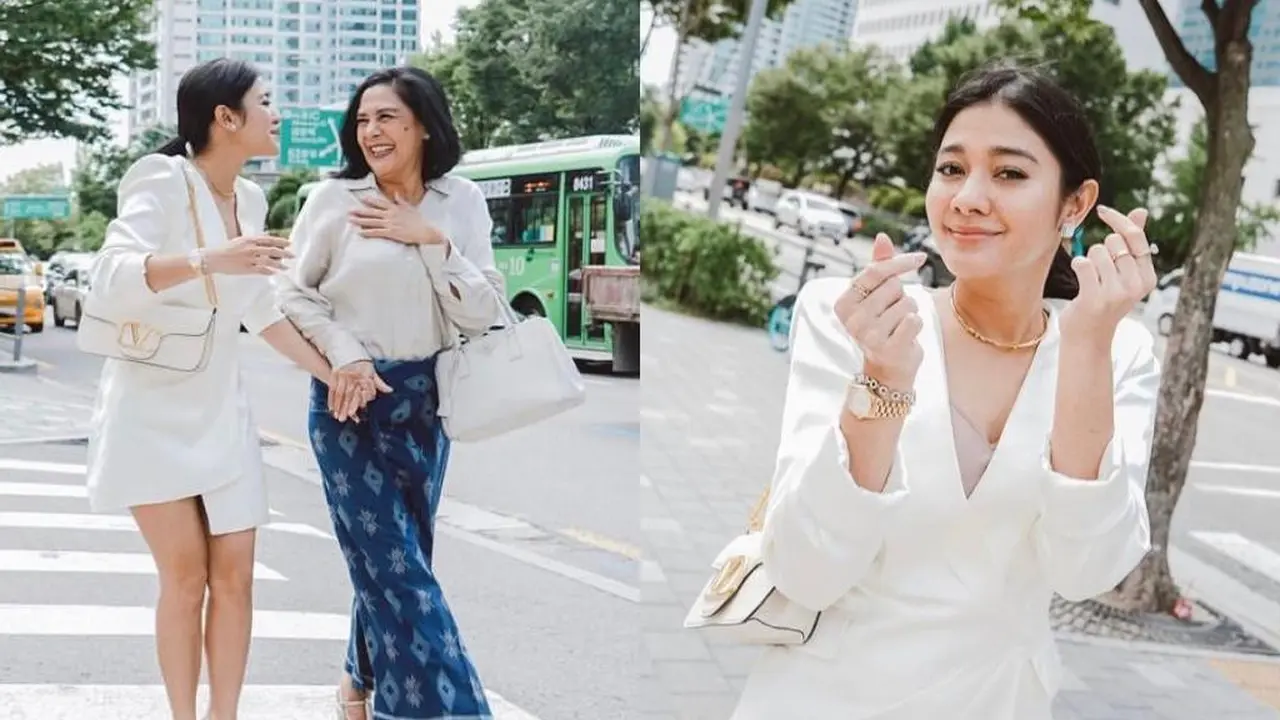 10 Gaya Kompak Naysila Mirdad dan Lydia Kandou dengan Outfit Serasi Saat Jalan-jalan di Korea Selatan