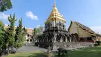 Bola.com menyempatkan diri untuk berkeliling Kota Tua Chiang Mai saat meliput SEA Games 2025 di Thailand, Selasa (09/12/2025). Salah satu destinasinya yaitu menjumpai kuil tertua di Chiang Mai, yaitu Wat Chiang Man. (Bola.com/Bagaskara Lazuardi)