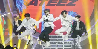 Ateez di Istora Senayan Jakarta, Jumat (20/9/2019). (Bambang E. Ros/Fimela.com)