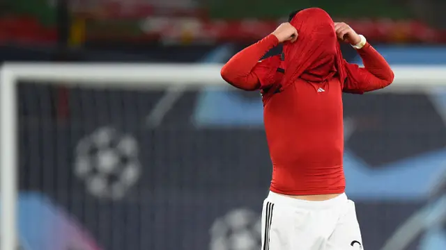 Foto: Raut Kecewa Para Pemain MU usai Disingkirkan Bayern Munchen dari Liga Champions