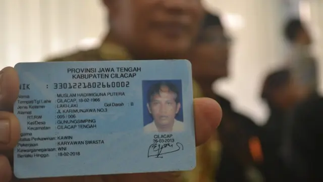 Penghayat kepercayaan pemegang KTP Strip. (Foto: Liputan6.com/Muhamad Ridlo)