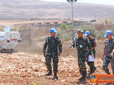 Citizen6, Lebanon: Disamping melakukan pemeriksaan dan pengecekan, FPHQ UNIFIL juga memeriksa dua pintu gerbang yang berada di area UN Posn-73. (Pengirim: Badarudin Bakri).