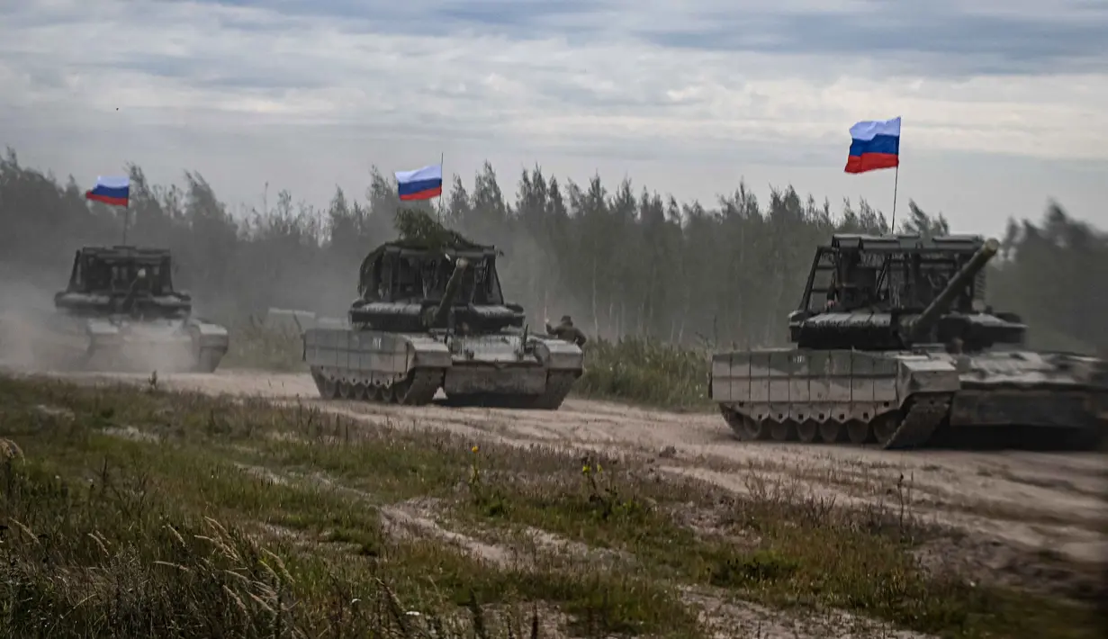Latihan ini akan berlangsung hingga Selasa (16/9/2025). (Olesya KURPYAYEVA/AFP)