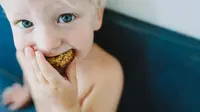 Anak-Anak yang Makan 20 Biskuit Sehari Berisiko Obesitas