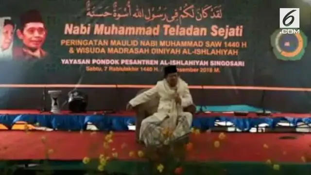 Seorang ulama, KH Buchori Amin meninggal dunia saat memberikan ceramah di Pondok Pesantren Al Islahiyah Singosari, Kabupaten Malang, Jawa Timur.
