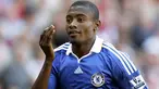 Penyerang Chelsea, Salomon Kalou gembira setelah mencetak gol dalam lanjutan Liga Premier antara Sunderland dan Chelsea di Stadium of Light, Sunderland, 24 Mei 2009. AFP PHOTO/GRAHAM STUART