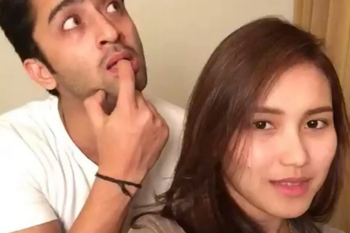 [Bintang] Ayu Ting Ting dan Shaheer Sheikh