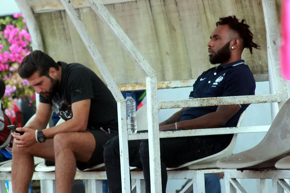 Abou Bakr (kiri) dan Nerius Alom (PSIS Semarang)