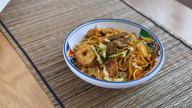 Lo Mein