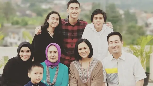 Beranjak Remaja, Ini  6 Pesona Raafi Ganto Putra Sandhy Sandoro dan Ade Sechan