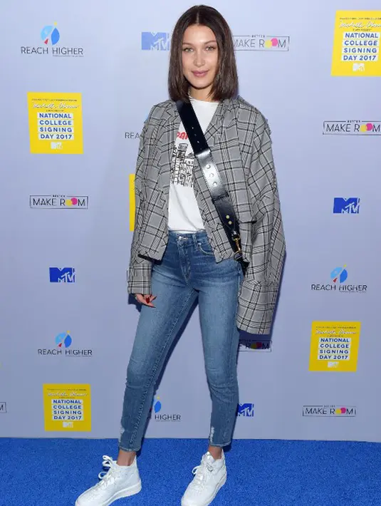 Beberapa waktu lalu Bella sempat merasakan kesedihan yang mendalam akibat sang mantan pacar, The Weeknd telah memiliki kekasih hati yang baru, Selena Gomez. Namun kali ini, Bella mulai berhasil untuk move on. (AFP/Bintang.com)