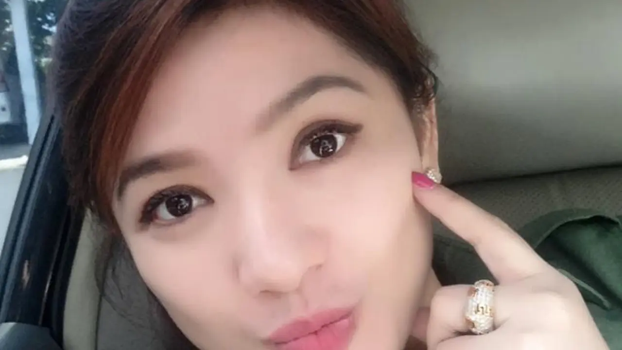 Mengenal Junita Jane Wauran, Camat Cantik dari Kota Beitung