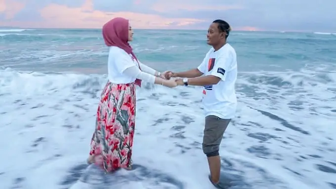 Sule dan Nathalie Holscher