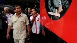 [FOTO] Prabowo Lepas 20 Kendaraan Relawan Kesehatan 