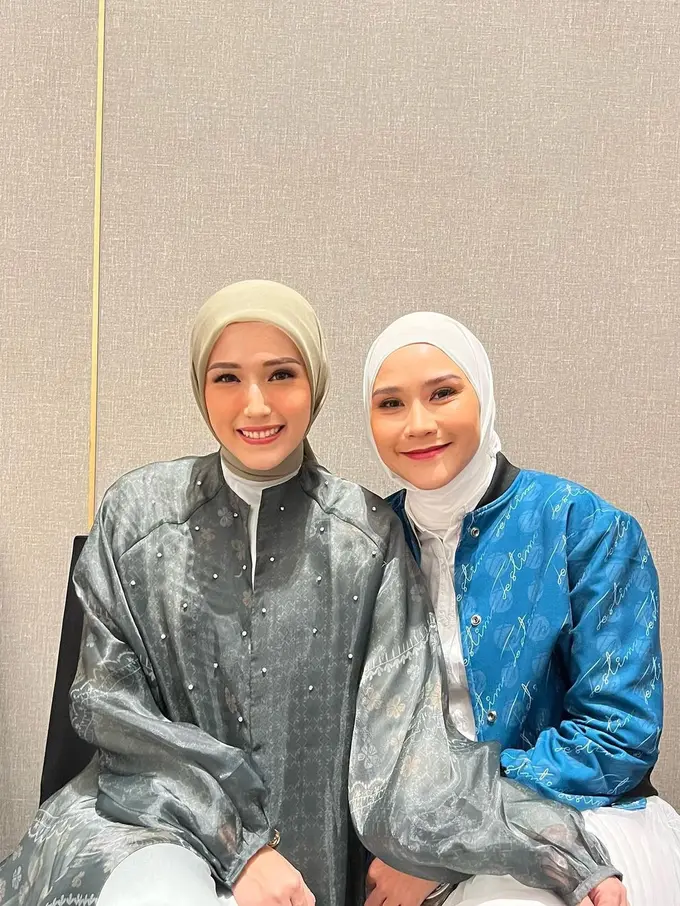 Adelia Pasha - Zaskia Adya Mecca