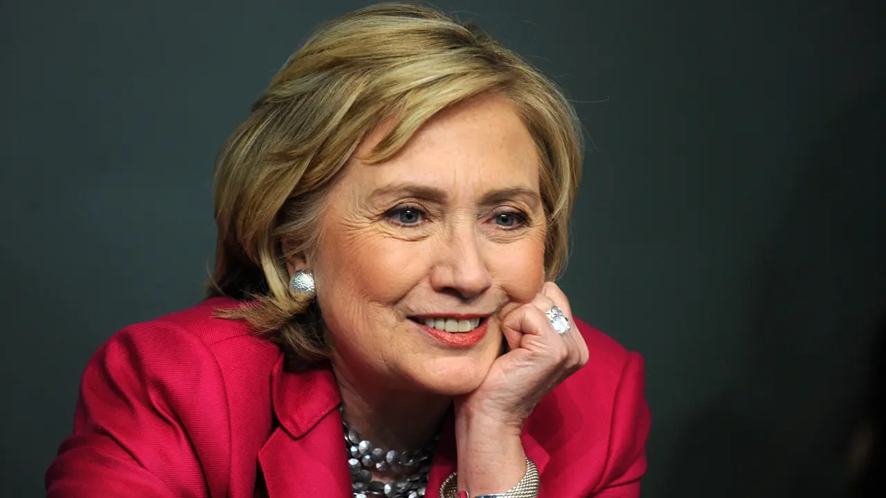 Penentuan Pemilihan Presiden, Ini 2 Gaya Khas Hillary Clinton