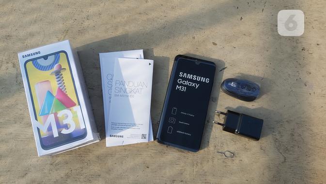 Kelengkapan boks penjualan Samsung Galaxy M31. Dok: Iskandar