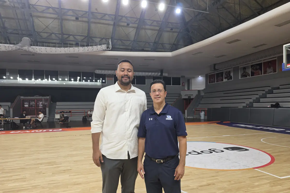 GM EASL bersama Manajer Pelita Jaya Adhi Pratama