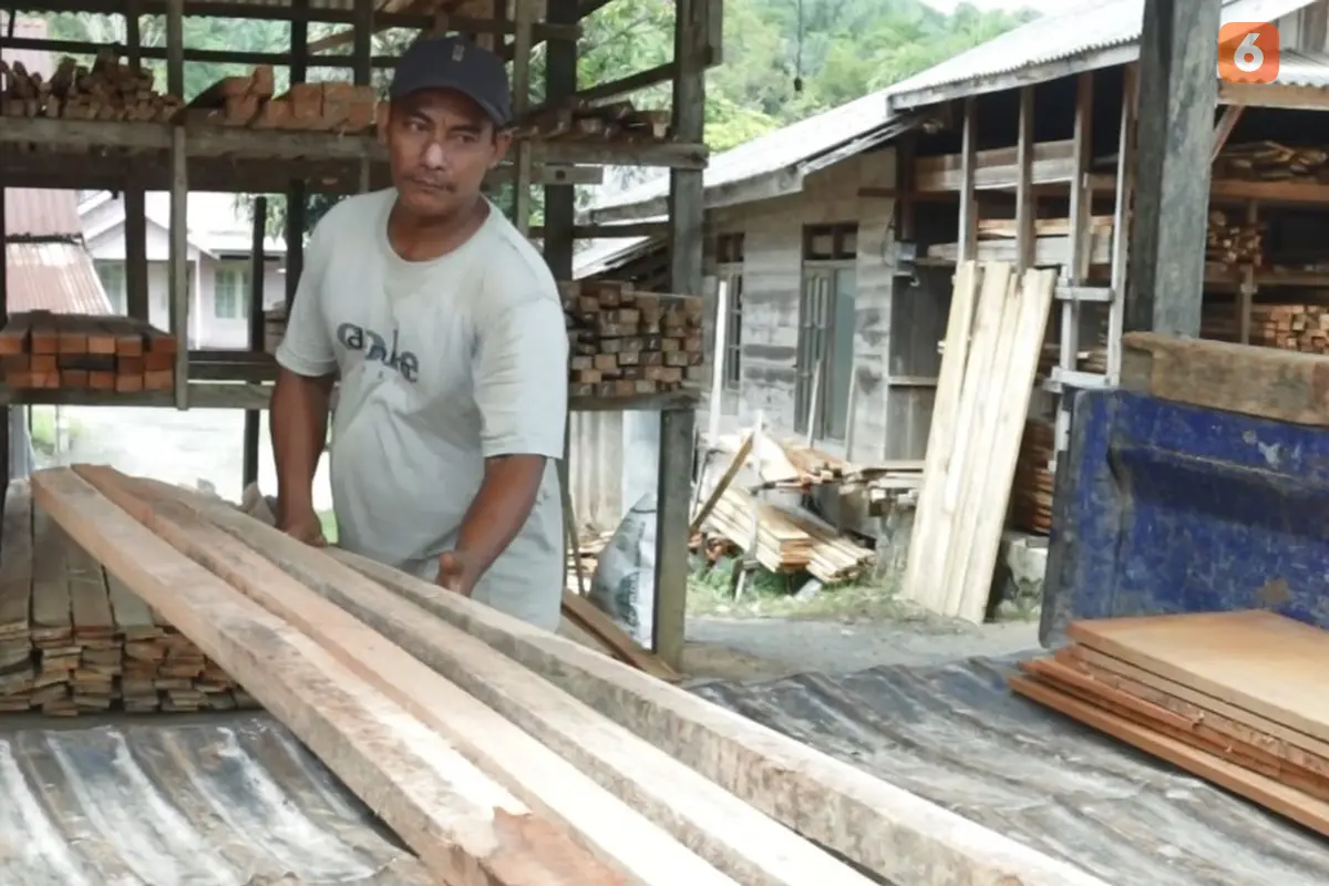 Penjual Kayu