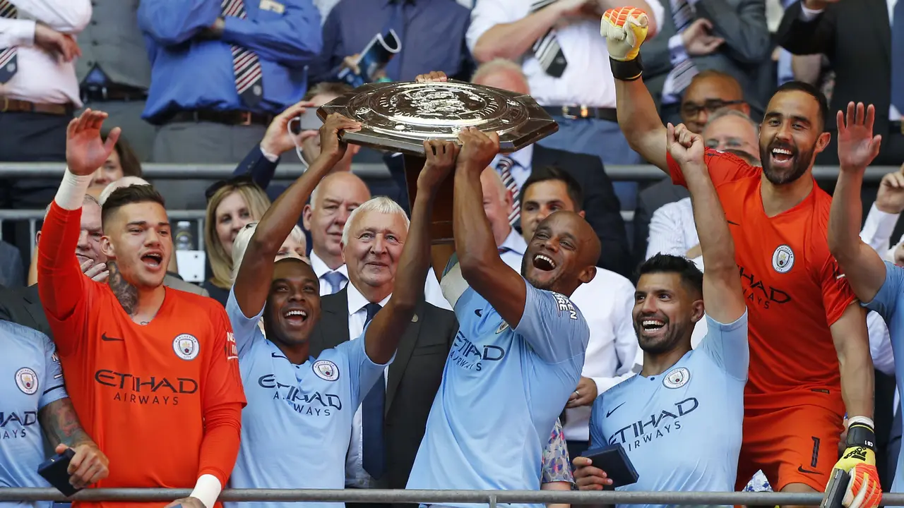 FOTO: Permalukan Chelsea, Manchester City Raih Gelar Perdana