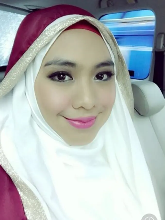Oki Setiana Dewi