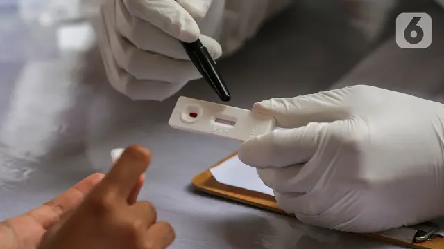 Badan Intelijen Negara (BIN) menggelat rapid test massal di Kantor Kelurahan Pondok Betung Tangerang Selatan.