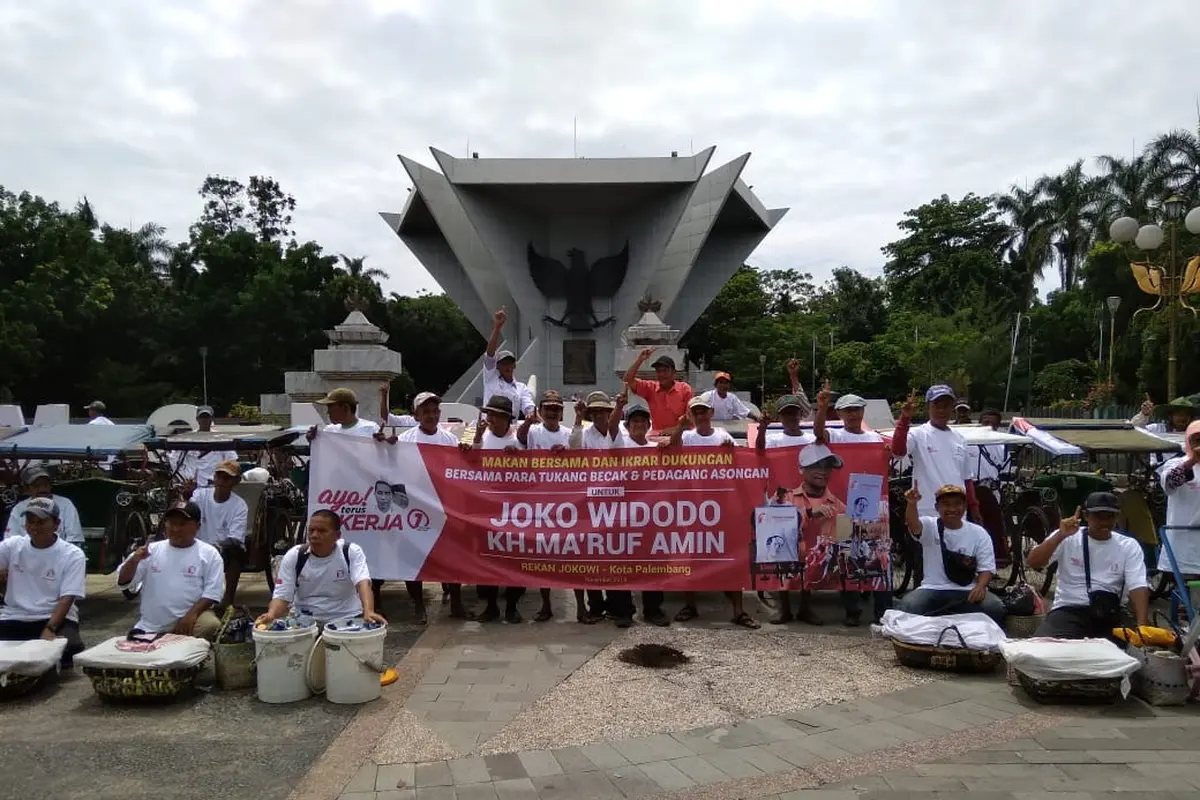 Ratusan Tukang Becak di Palembang Deklarasi Dukungan Jokowi-Ma’aruf