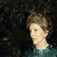 Nancy Reagan (Foto: popsugar-assets.com)