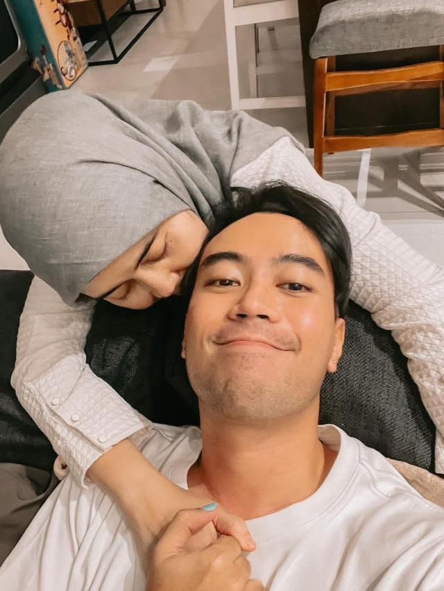 10 Potret Kebersamaan Vidi Aldiano dan Ibunda, Selalu Beri Semangat untuk Lawan Kanker Ginjal