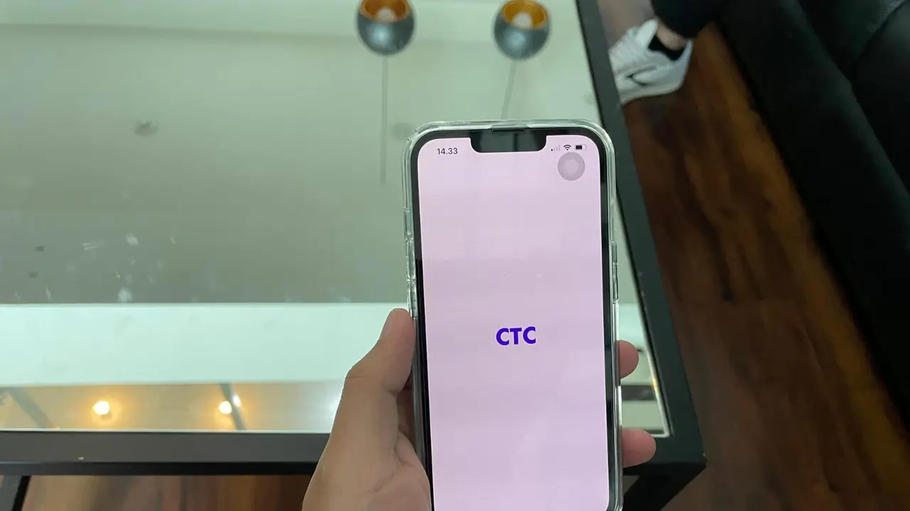 Cloudphone merupakan perangkat keras yang memiliki kemampuan meningkatkan visibilitas medsos melalui server yang disediakan dengan aplikasi ponsel bernama MyCTC. (Istimewa)